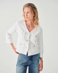 Cropped white cotton knit jacket with V-neckline, metal buttons and four front pockets